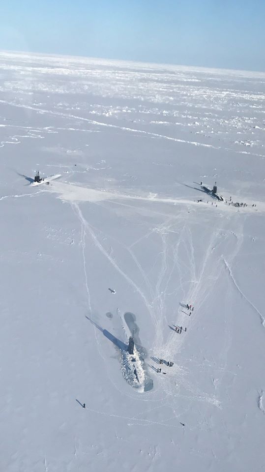 USN_Submariner's tweet photo. Submarines Once, Submarines Twice......Submarines Thrice on Ice!

🇺🇸 Los Angeles-class USS Hartford (SSN 768)
🇺🇸 Seawolf-class USS Connecticut (SSN 22)
🇬🇧 Trafalgar-class HMS Trenchant (S91)

Source: @ArcticSubLab FB

#SilentService #ICEX2018 https://t.co/ywX1qqe3nE