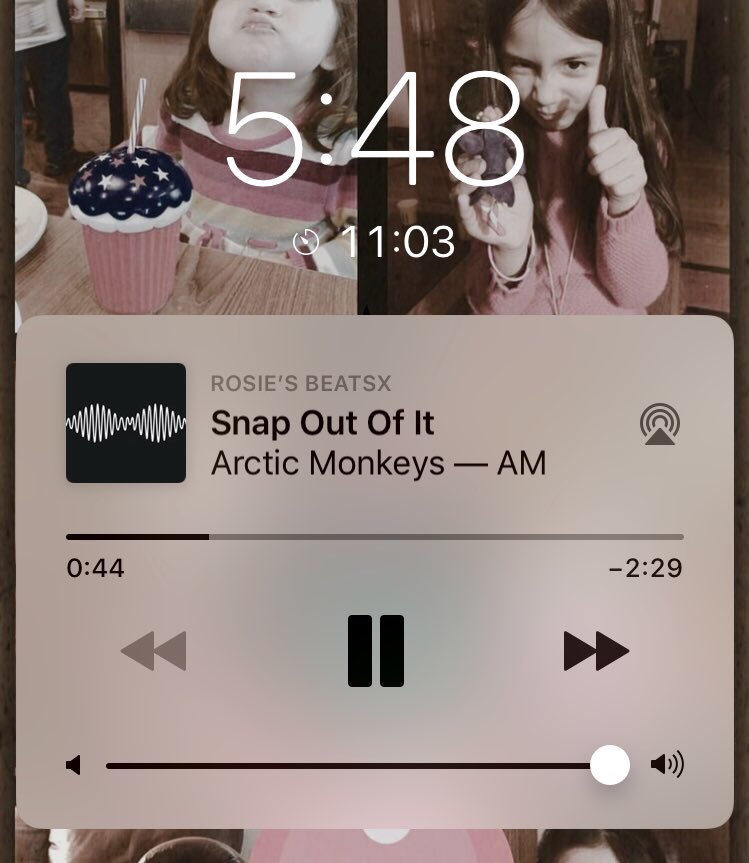 Rosieposey17's tweet photo. One of my fave #workoutmotivation songs @ArcticMonkeys #MondayMotivation #getsteppin #StartWithHealthy @go365now #100DDash https://t.co/Lm0yv4Xs9Z