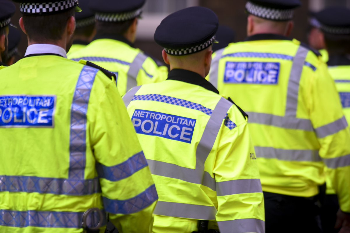 'Startling' number of police officers showing signs of depression and anxiety 
itv.com/news/2018-04-1…