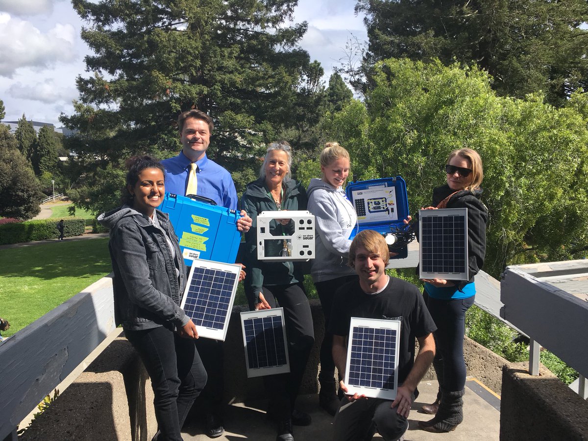SocialImpactSol's tweet photo. We are launching #SocialImpactSolar media channels at Cal State East Bay. Pictured here are Professors Erik Helgren &amp; Karina Garbesi with students Deepshika, Genevieve, Corey and Laura. @SustainEastBay @CalStateEastBay @wecaresolar @wesharesolar https://t.co/okVrGcHcPL