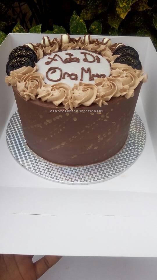 CandyCakesCo's tweet photo. Love Me some Chocolate😍🍫💦
Everything Chocolate..Chocolate Goodness! 
Cake it With Us! 
#cakesinasaba#cakes#oreos  #weddingcakes #customcakes https://t.co/5gZWxpHMQV