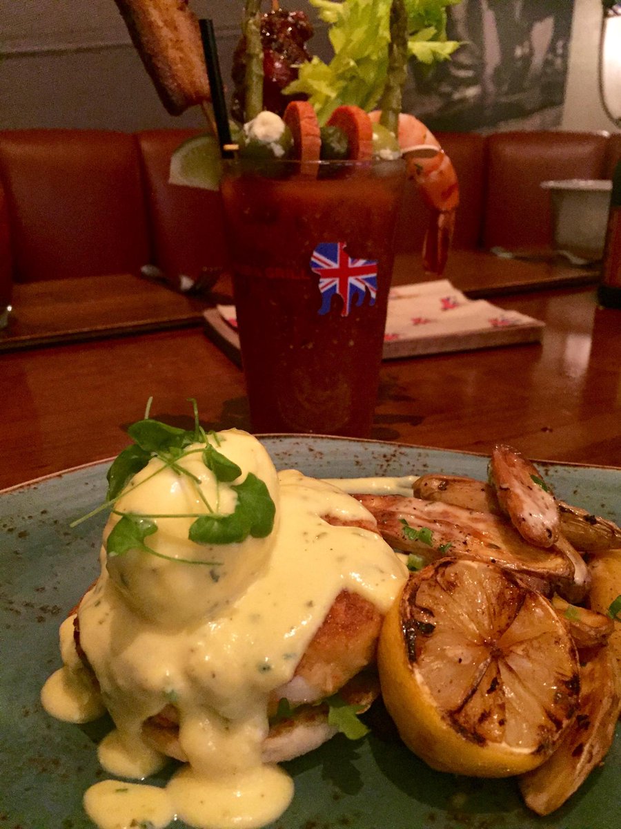 CaesarsAC's tweet photo. It's #NationalEggsBenedictDay! Grab these next time you're at #RamsayAC! #MyCaesars
#ACRestaurants #ACCasinos #ACHotels https://t.co/B4xpuOoCrx