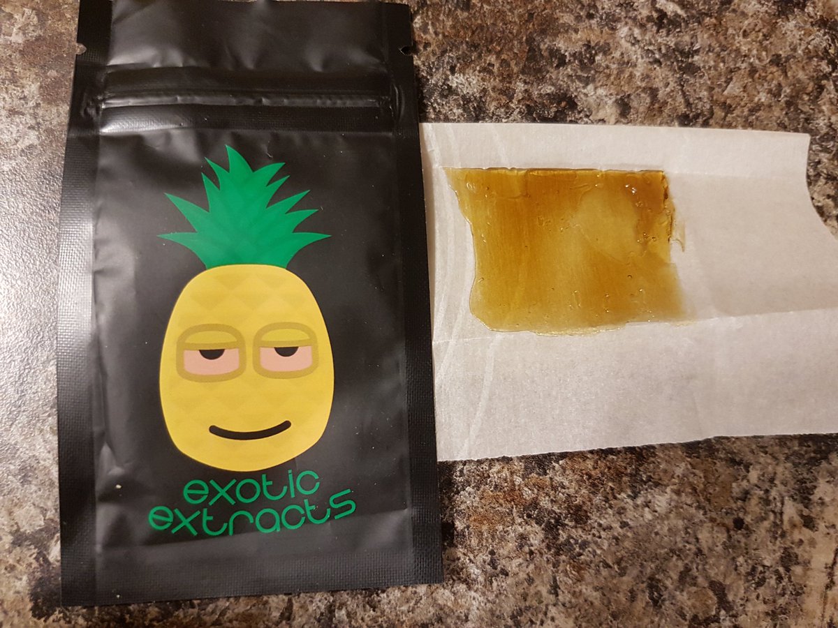 FameRetweets's tweet photo. #PresidentialOG shatter from exotic.extracts710 ❤⛽
#TrueChron #Chronathon #Dab #Dabs #Dabbing #ExoticExtracts710 #ExoticExtractions #ExoticExtracts #dailydabbers #dabdaily #Indica #dabporn #shatter #shattered #Concentrates #Marijuana #MedicalMarijuana #weed #smokeweedeveryday https://t.co/tNdBHDNbjR