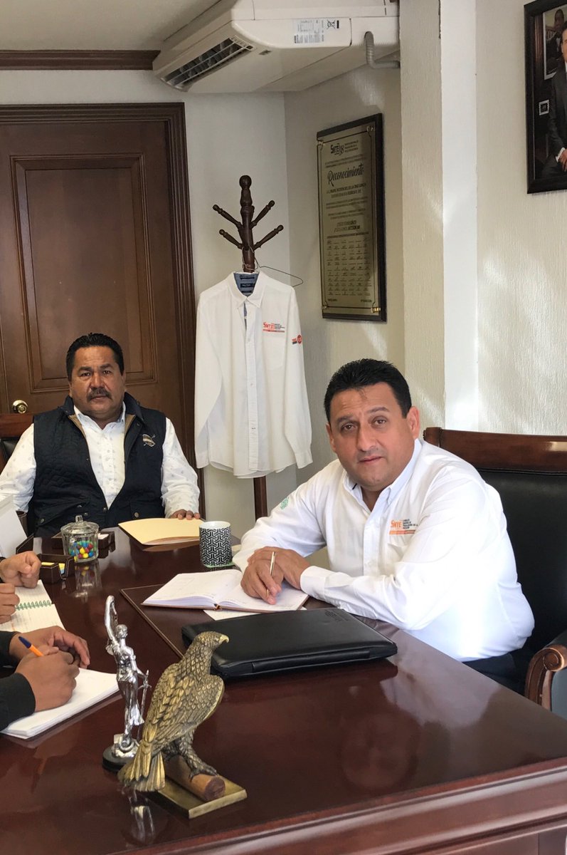 xicotencatl38's tweet photo. Con profunda tristeza despido a mi hermano y amigo Julio César Rodriguez Martínez , solo se nos adelantó en el camino Descansa en paz Hermano . https://t.co/WgI70G3NH1