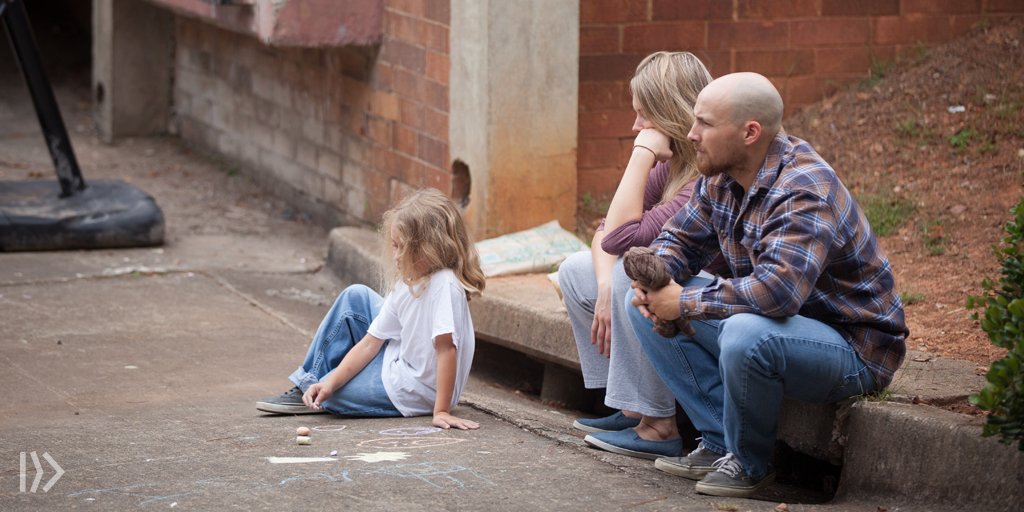 sendrelief's tweet image. Poverty is closer to your church than you think. 5.3 million Americans live on less than $4/day. bit.ly/2qC0AHw