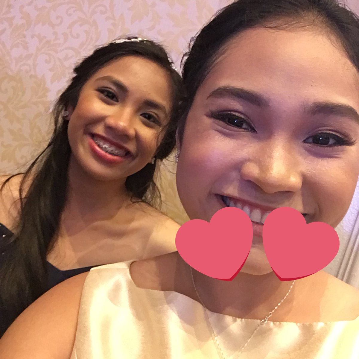 jillanchloie's tweet photo. happy birthday, @LEEYUHHHH SOON TO BE ATENEAN NAKS HAHAHAHA 🍻🤙🏼 https://t.co/VXwYQWe3qW