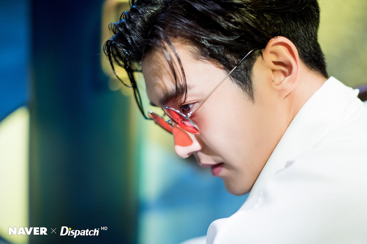 WeLoveChoiSiwon's tweet photo. [HD] NAVER x DISPATCH update
#SuperJuniorLoSiento #슈퍼주니어_로시엔토 #최시원 #CHOISIWON (2) https://t.co/92h6JOCBFZ