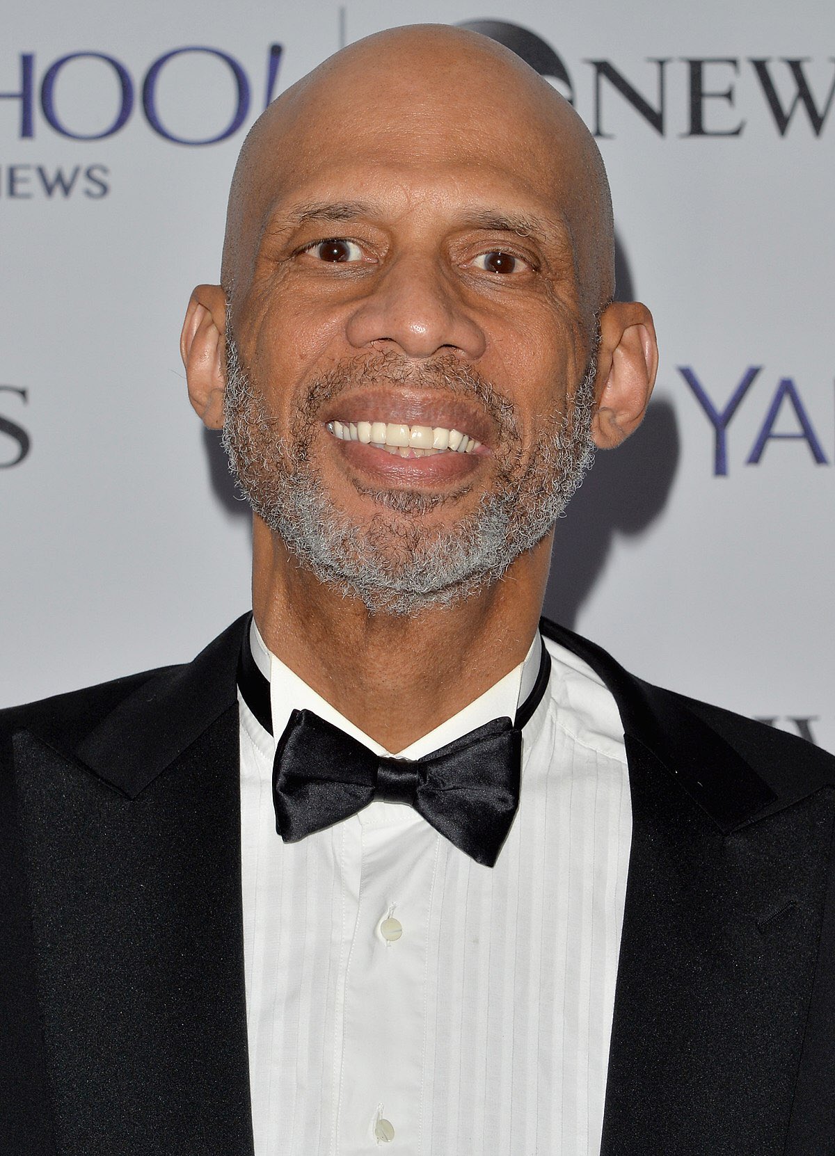 Tha End Of Da Bench would like to wish Kareem Abdul-Jabbar happy BDay 