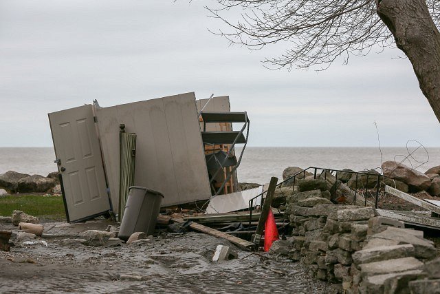 PHOTOS:  Flooding In Leamington windsorite.ca/2018/04/photos… https://t.co/pGp3l8DJ3Y