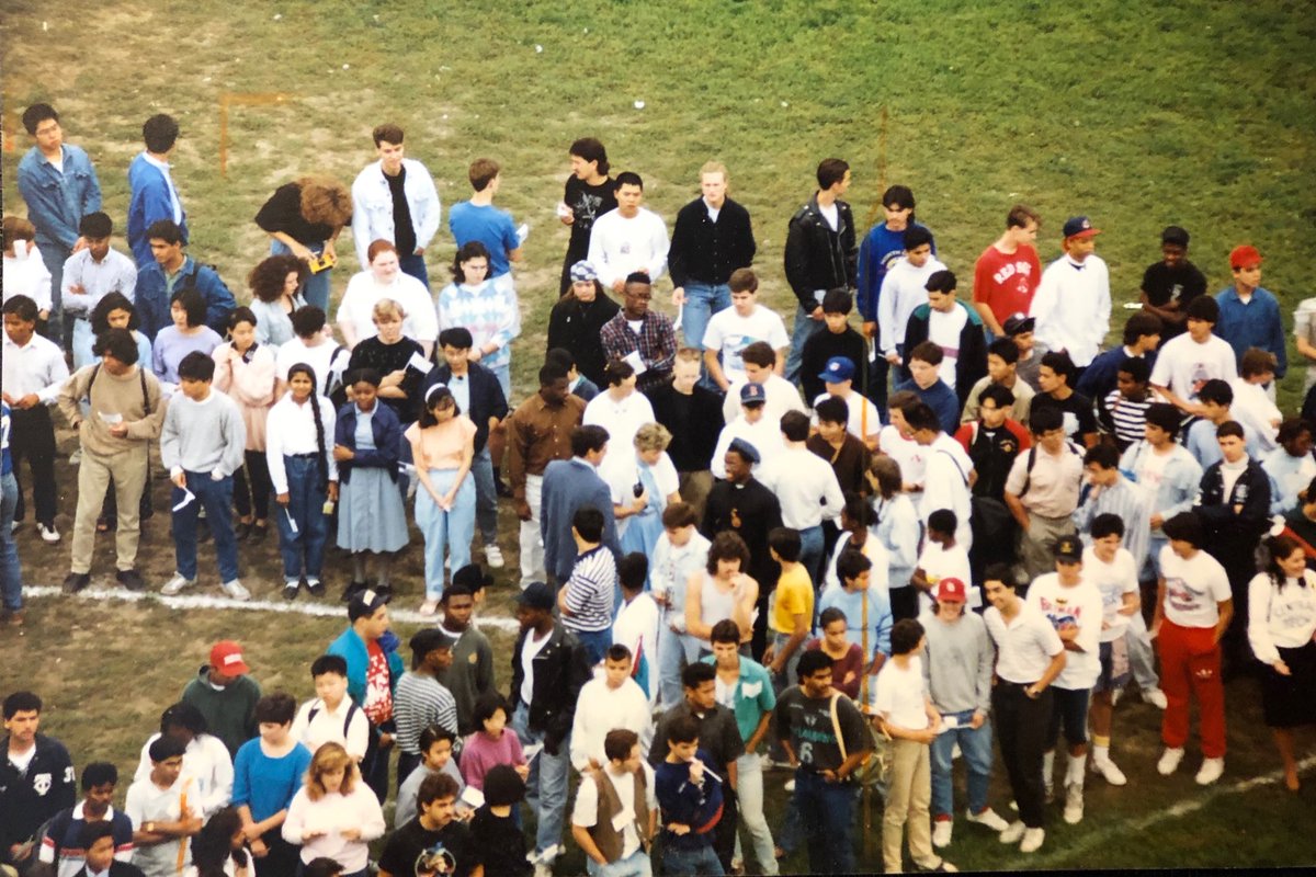 Does anyone recognize themselves in this picture? #centraltech #centraltechnical
Late 80s early 90s taken for 75th anniversary of school, we’re forming 7.