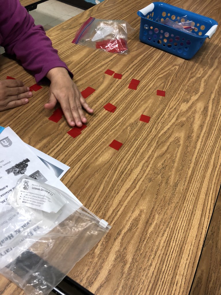EdmondsonMe's tweet photo. Family Math Night Problem of the Month “Party Time” at Arlanza Elementary School #POM #svmimac #Alvord #AlvordMath https://t.co/8LMvbR5RLV