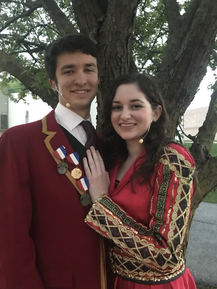 kimday15's tweet photo. RT @WHSMusical2018: This week is opening night! Come check out the show Friday, Saturday, and Sunday! You can preorder your tickets or buy them at the door! https://t.co/eFL4DS0kI3