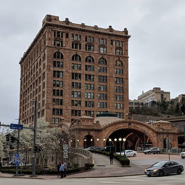 paulsfromearth's tweet image. No Spring here either @lesleydelaney but there&apos;s some nice apartment buildings.... #notspring #nospringhere