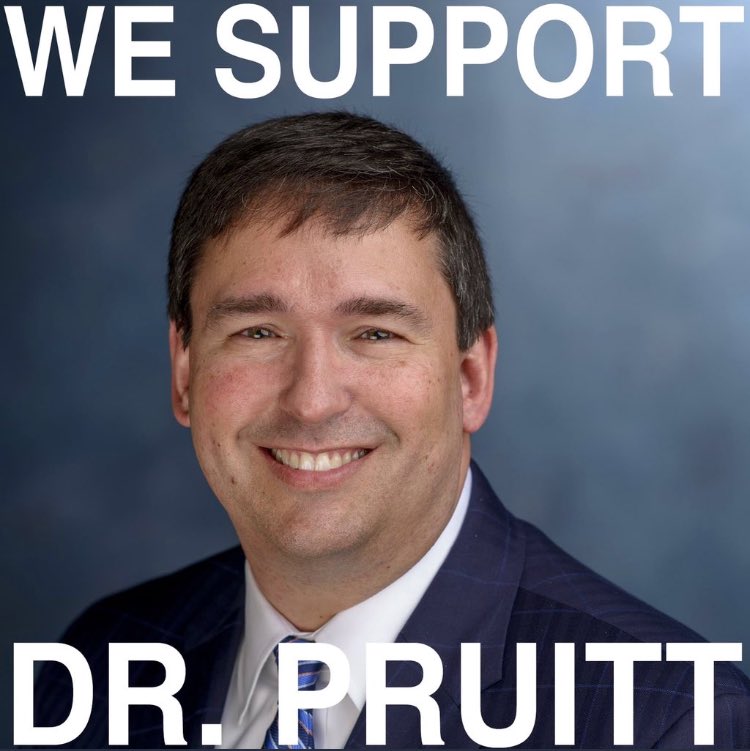_MelissaB1's tweet photo. We support @DrSPruitt! https://t.co/5JSFjQBp91