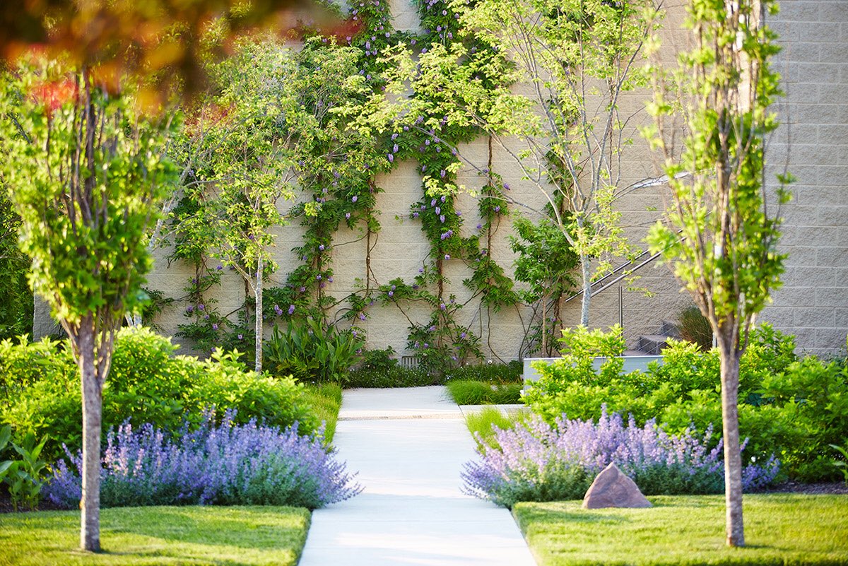 Did you know #HighPoint is home to the largest furniture specialty library in the world! Head over to our blog - bit.ly/2HDpDlJ to learn more about this very special place right in the middle of town.📚Share us w/ your friends. Positive vibes encourages positive living!