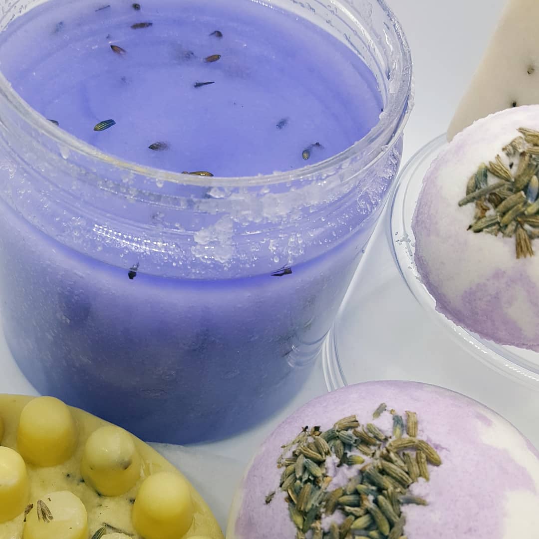 GoodStuffonEtsy's tweet photo. Lots of #Lavender #DeadSeaScrub #BathBomb #MassageBars #GoatsMilkSoap #Etsy #BodyByTheGoodStuff #EtsyShopOwner #Organic https://t.co/7UBLn5tCz1