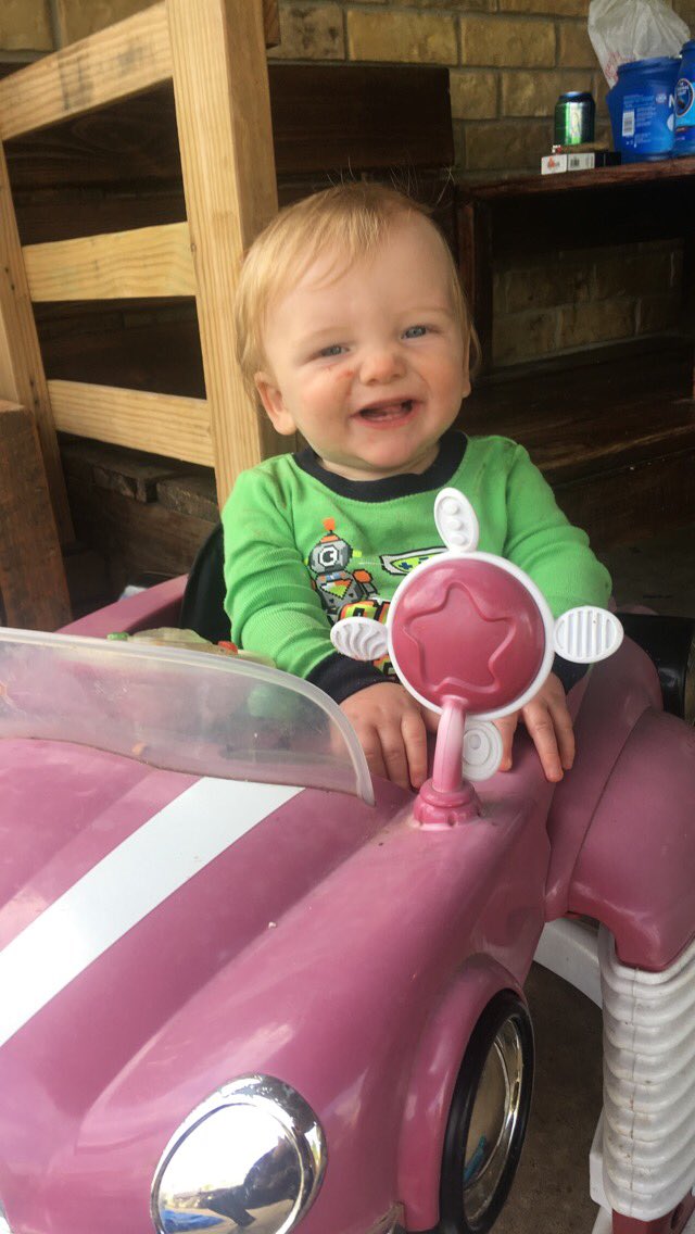 haley_ritch's tweet photo. My nephew is perfection😩 https://t.co/aEQQvFUlh4