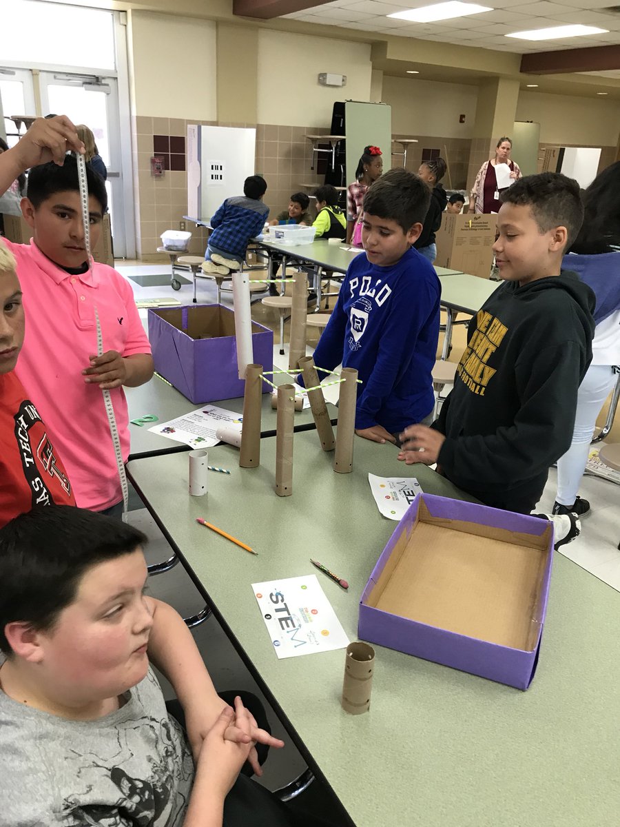 JuliaLMoore24's tweet photo. Fun STEM Camp Round 2!! Loved watching our kids being problem solvers! #GallowayLife https://t.co/RVvpASlxKk