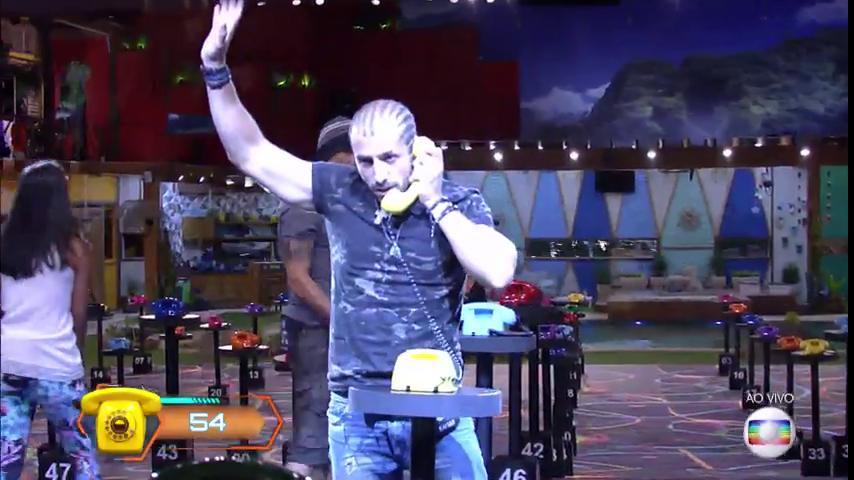 bbb's tweet photo. Kaysar é o último Líder do #BBB18 e está na Final #RedeBBB https://t.co/vscWXJ9v1C