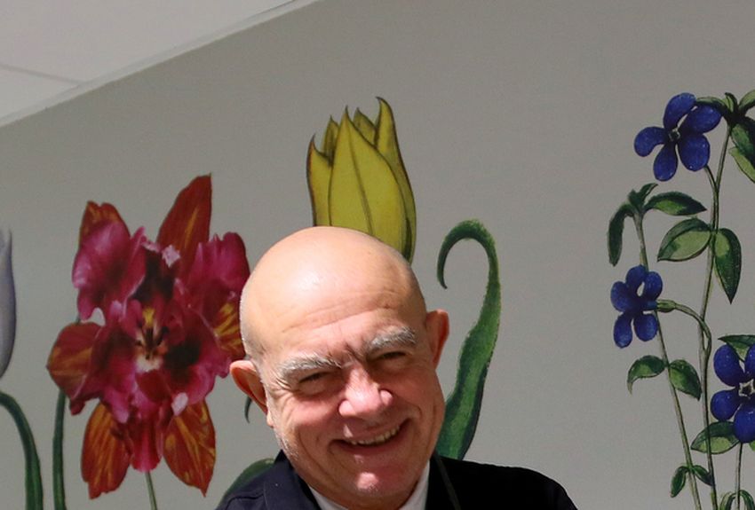 ahmed84_m's tweet photo. Christian Lacroix met en scène les musées avignonnais
https://t.co/0BKzygOhwE #Avignon #Culture https://t.co/5lXXNpdyKk