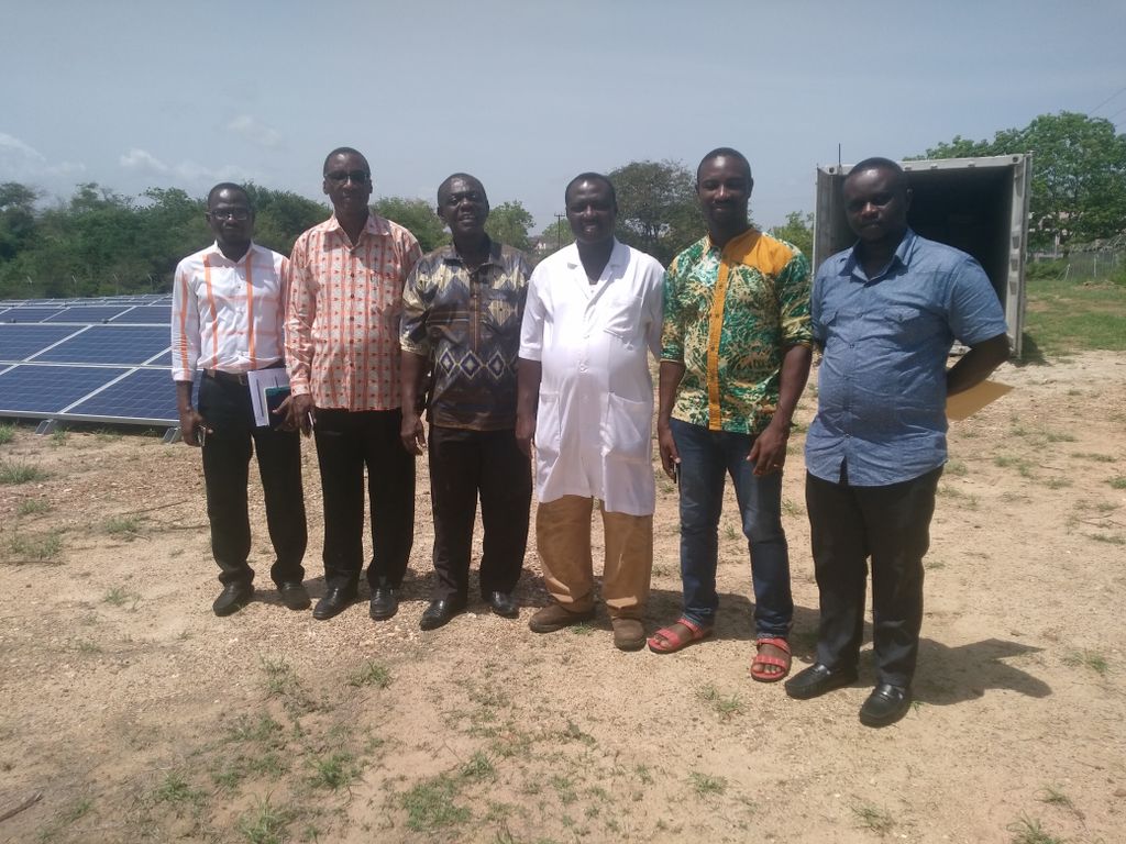 RedaviaSolar's tweet photo. Nana Ansah #REDAVIA's Application Engineer in #Ghana gave a tour of our #SolarFarm at Regional Maritime University to university personnel, including Electrical Engineering Head of Department K. B Entsuah and Provost Ing. A. Addy-Lamptey. #RMU https://t.co/Wly2XckQYq