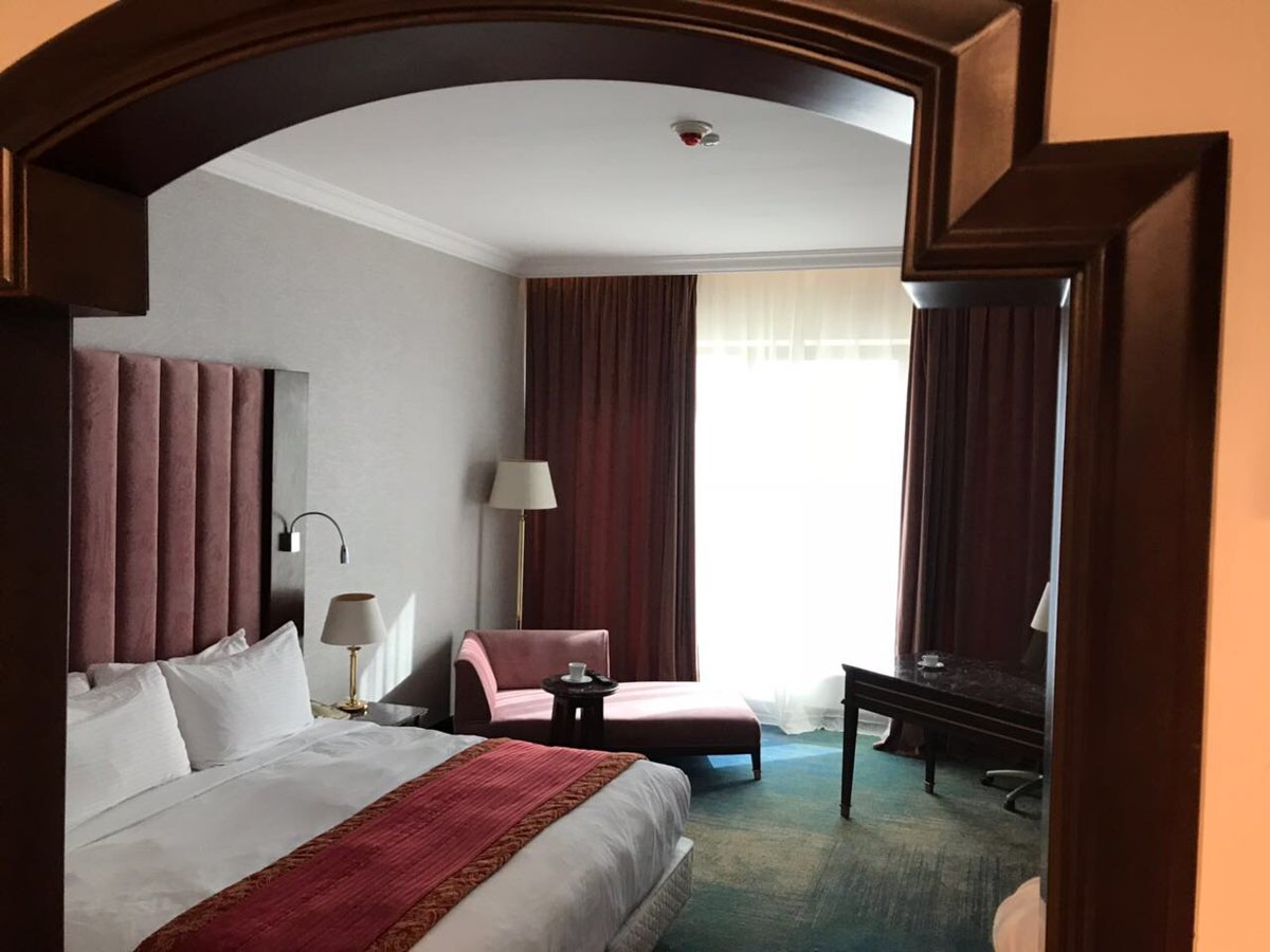 shadowdesign0's tweet photo. جانب من تنفيذنا لغرفة في الـ intercontinental #الاحساء https://t.co/3PgtWTrKfw