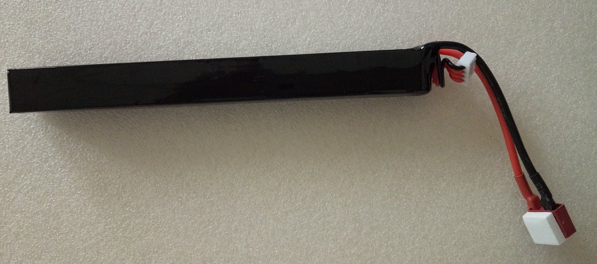 EtopBattery's tweet photo. Lipo Battery for airsoft guns #EtopPowerBatteries #EtopPower #600mAh #1000mAh #1100mAh #1200mAh #1300mAh #1400mAh #1500mAh #1600mAh #1800mAh #2200mAh #18650battery #roundbattery #longbattery https://t.co/J2cDvi0jV0