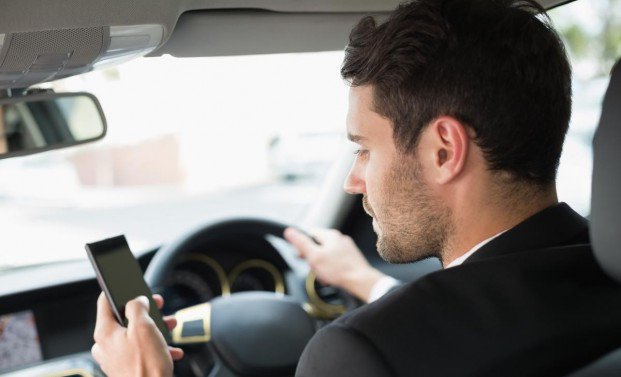 EeYuva's tweet photo. 3 Out Of 5 Indians Admit Using A Mobile Phone While Driving
#automobile #driving #mobile #MobilePhoneWhileDriving
#MobilePhoneDriving #NissanIndiaSurvey #NissanConnectedFamilies #IndiaSurvey #MobilePhoneWhileDriving #NissanConnect
https://t.co/TGE893e9EE https://t.co/NAMPnb4erd