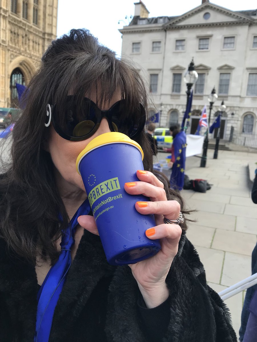 wordupdesigneu's tweet photo. @SODEMAction @EUlvis @No10Vigil @NaughtyAuntieB We had a Great day at #SuperSODEM yesterday with all the #Remain gang- #EUElvis, #CakeNoteHate #Wheels4EU #Silentchain #London #Stopbrexit #FBPE #PeoplesVote #wordupdesign https://t.co/WHJSOHzTLw