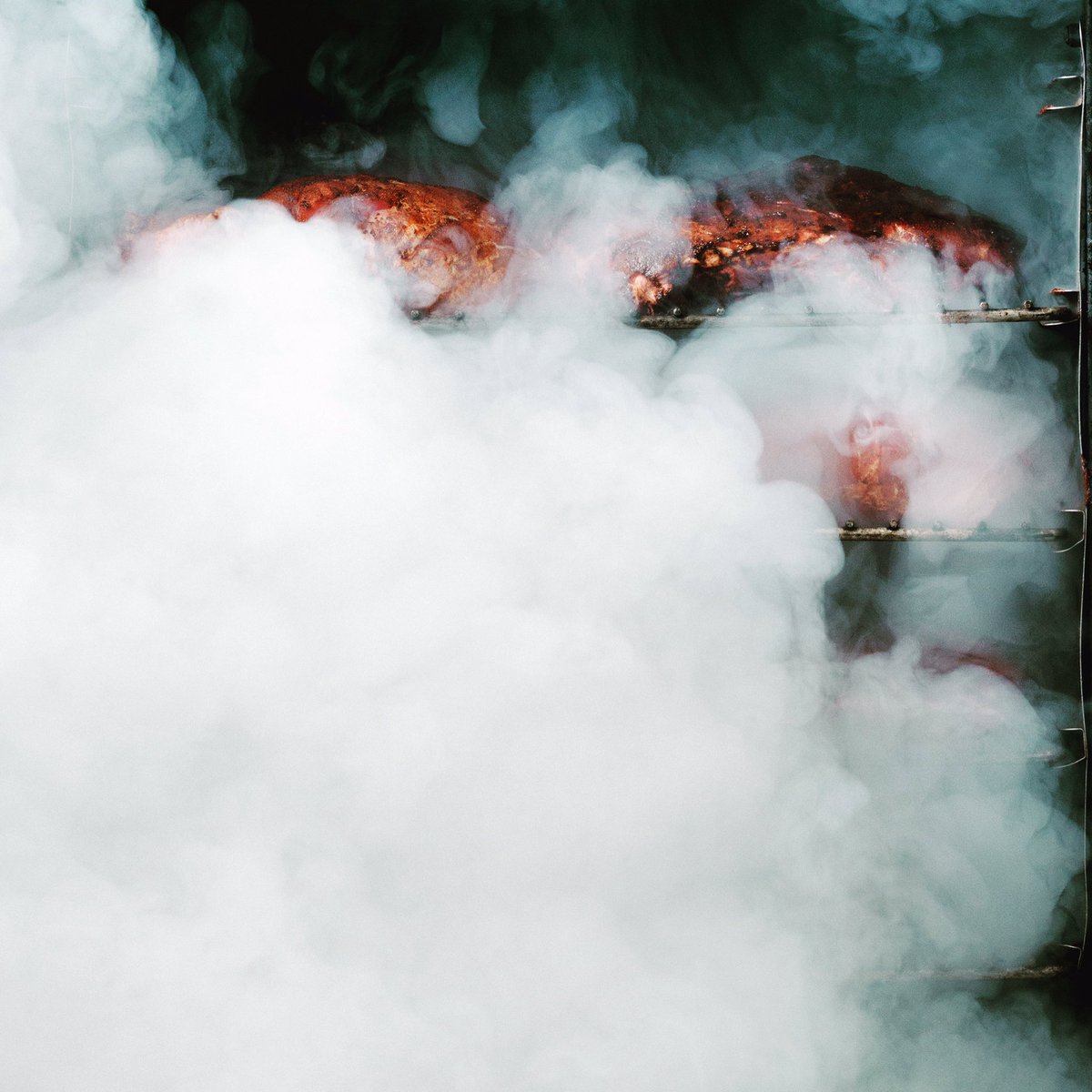 Nothing like the smell of barbecue in the morning #freshlysmokedovernight #smokedlowandslow