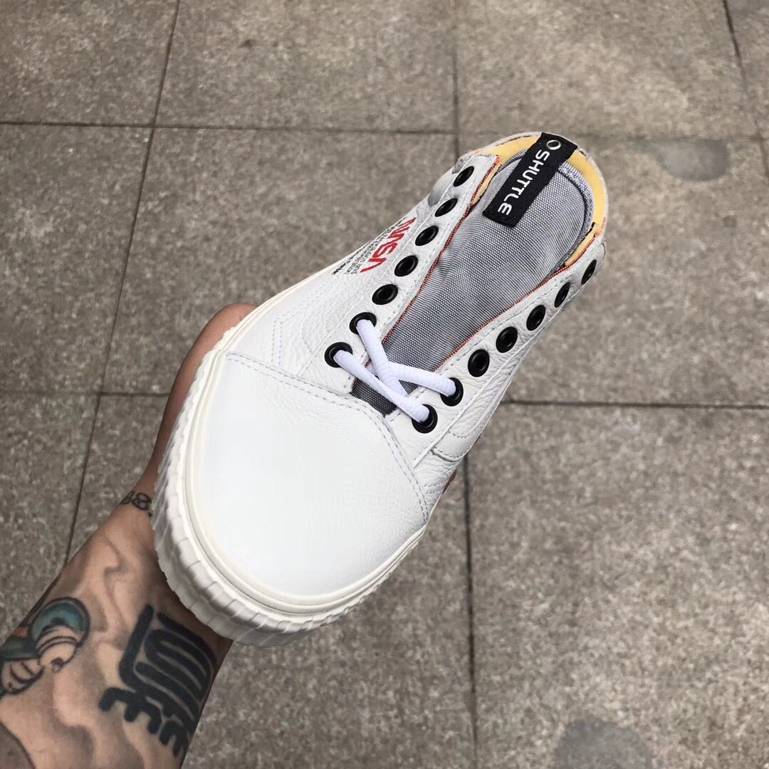 SBDetroit's tweet photo. NASA x Vans Old Skool could be a potential release https://t.co/lhf17OPGEs https://t.co/qQlTqNHXUh