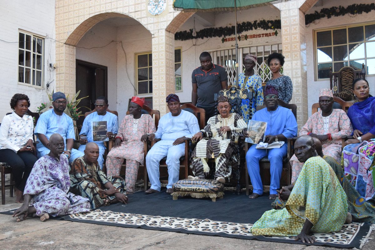 OpaIsokan's tweet photo. ... bringing the government policy on integration, employment and wealth creation to the southwest states.

#Opaisokan 
#OpaIsokanRealityShow 
@OOpakunbi @omoonida @vc_paulos @taiwooluga @hayanmehayan @aajiirebi @dawncommission @thepamilerin https://t.co/WaYofLBfUn