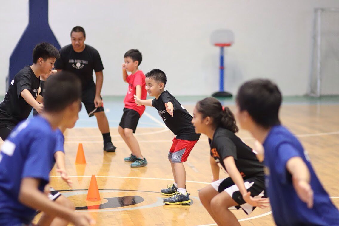 belascounlimitd's tweet photo. “Offense wins games, but defense wins championships”
#BusaBasketball #BusaSummer2018 #BelascoUnlimitedSkillsAcademy
#PhotoByNicoBelasco https://t.co/hjYtrcJj89