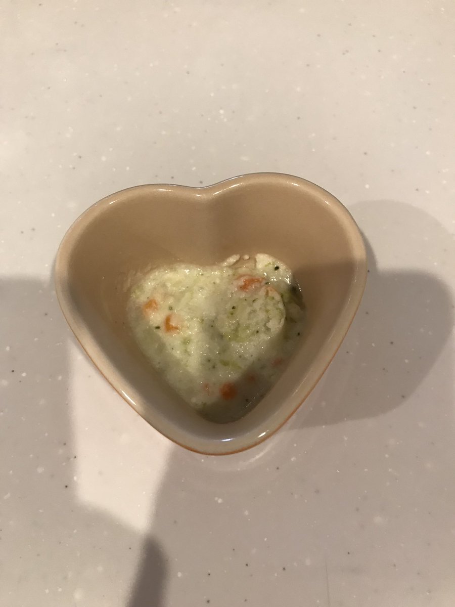 うさぎ コープ のポーションタイプの 離乳食 が本当に便利 冷凍しておいたお粥と混ぜればリゾット 赤ちゃん用素麺と混ぜればパスタがすぐ完成 こうやって工夫すればレトルトの罪悪感も少しだけ薄れる 生協 離乳食めんどくさい協会