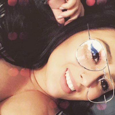 RaquelTatii's tweet photo. #NewProfilePic https://t.co/PiMQMy10fE