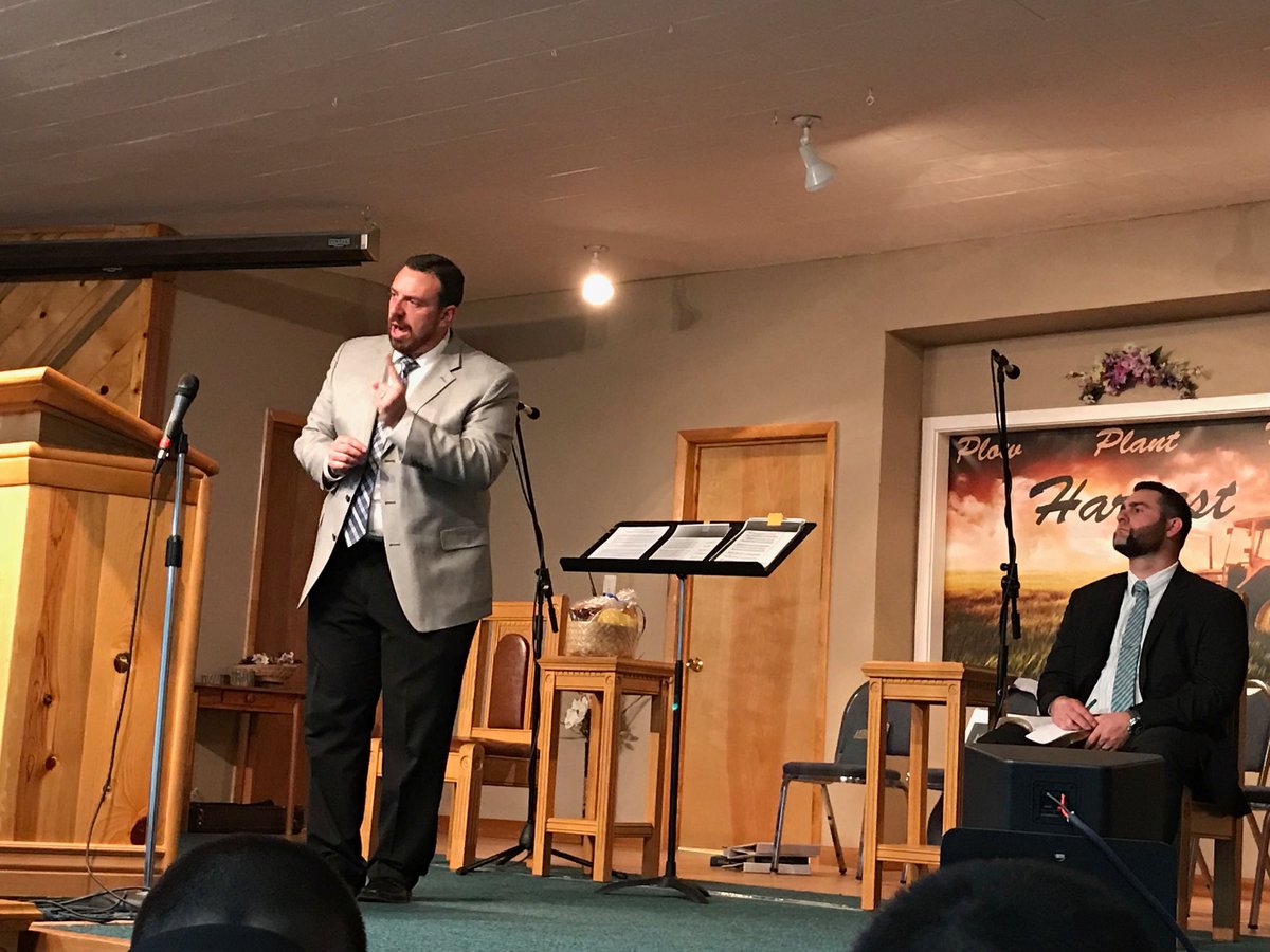CBCDenver's tweet photo. How to prepare for preaching!  I must decide to hear and obey God’s Word before I walk through the doors of the church. @PastorWhiston @GabeSkillo #whatagreatnight! #praiseGod #friends https://t.co/rZr9pwQgBp