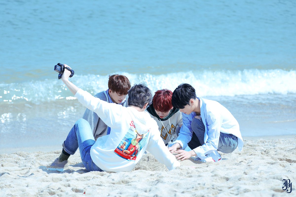 dear_donghanth's tweet photo. [#BEHIDE][วันนี้6โมงเย็น] เปิดเผยเบื้องหลังเรื่องราว MV ‘Call Your Name’ เพลงที่เมมเบอร์JBJเติมหัวใจลงไป ❤️

(รูปภาพเพิ่มเติม) 
🔗 https://t.co/guvVNTPyX2

#김동한 #KIMDONGHAN #JBJ https://t.co/djzrjLQdFm