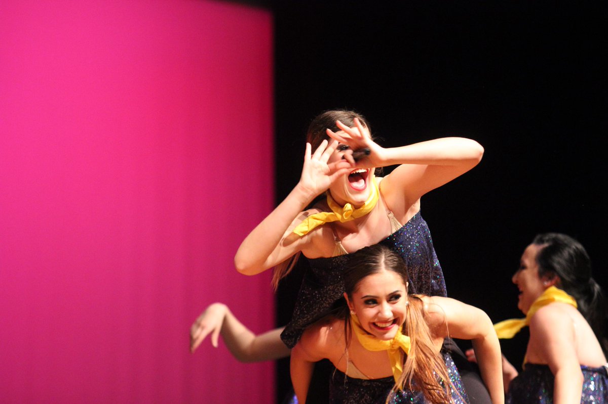 storyteller_LG's tweet photo. Top Ten Pics I took from the Belle’s PHENOMENAL Spring Show and @drewt1999 slayed my life...like the amazing talent that she is.... No, but seriously, all of these girls are so incredibly talented and their Spring Show was one performance of epic proportions after another. Wow. https://t.co/oB4u8Agn8L