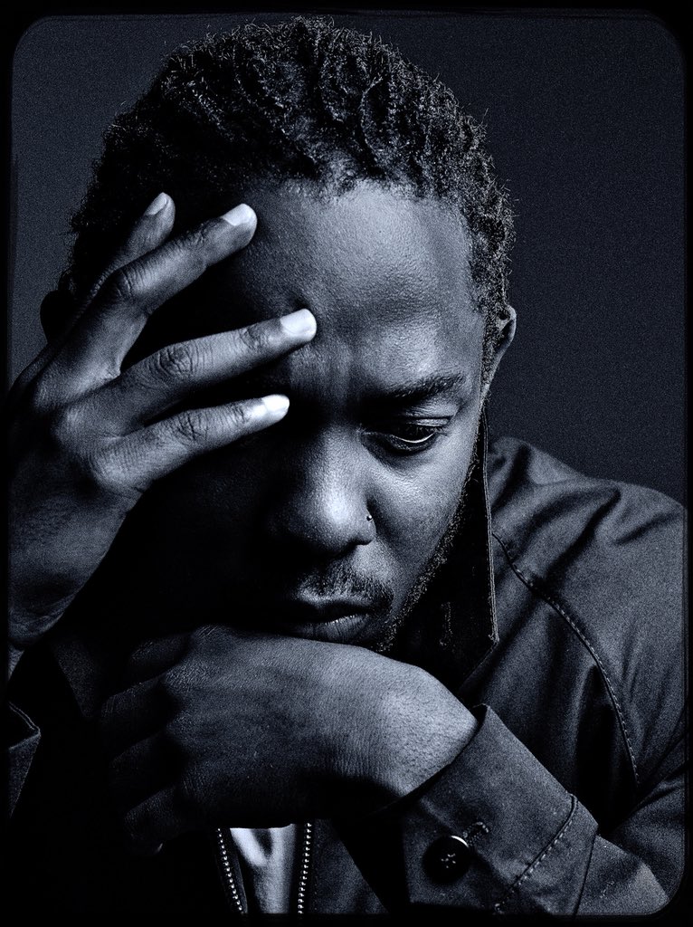 amabanckou's tweet photo. L’Américain Kendrick Lamar, auteur du sublime album « Damn », devient le premier rappeur à remporter un prix Pulitzer. Outre son talent, on se rappelle la constance et l’engagement de cet artiste qui mérite nos applaudissements. @kendricklamar @PulitzerPrizes . Photo.Craig McDean https://t.co/7pHBNa25Hp
