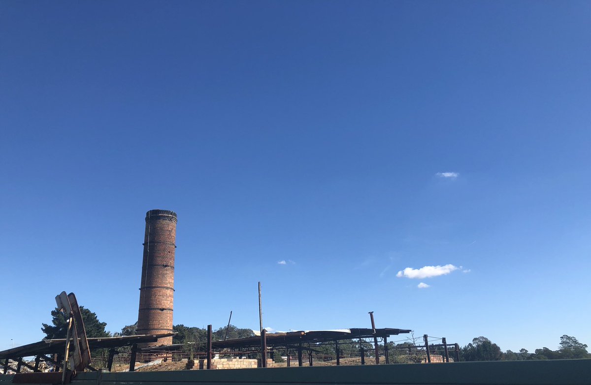 AdeleChynoweth's tweet photo. Industrial heritage #goulburn - old brickworks. It’s great that this site is heritage-listed. It’d be great if there were an historic footpath sign @OEHmedia #workingclassculture https://t.co/LdSt41ReBY