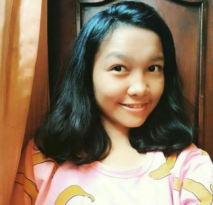 Mohon bantuan warga net, Pak Riand Leo mencari keponakannya bernama Santi Sulastri Sihombing, usia 17 th, hilang sejak hari Kamis 12 April 2018, Bagi yang melihat/menemukan bisa menghubungi Radio Elshinta. #ElshintaNewsAndTalk