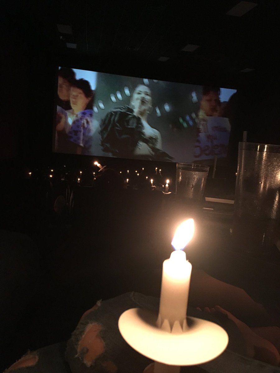 lmbellomy's tweet photo. Couldn’t get candles @WatermarkChurch ‘s Christmas Eve service but you better believe we had them @alamodrafthouse in memory of my girl Sel! 😆🕯 #watermarkcandlegate2017 #anythingforselenas #hbdselena https://t.co/sB1s7AcROW