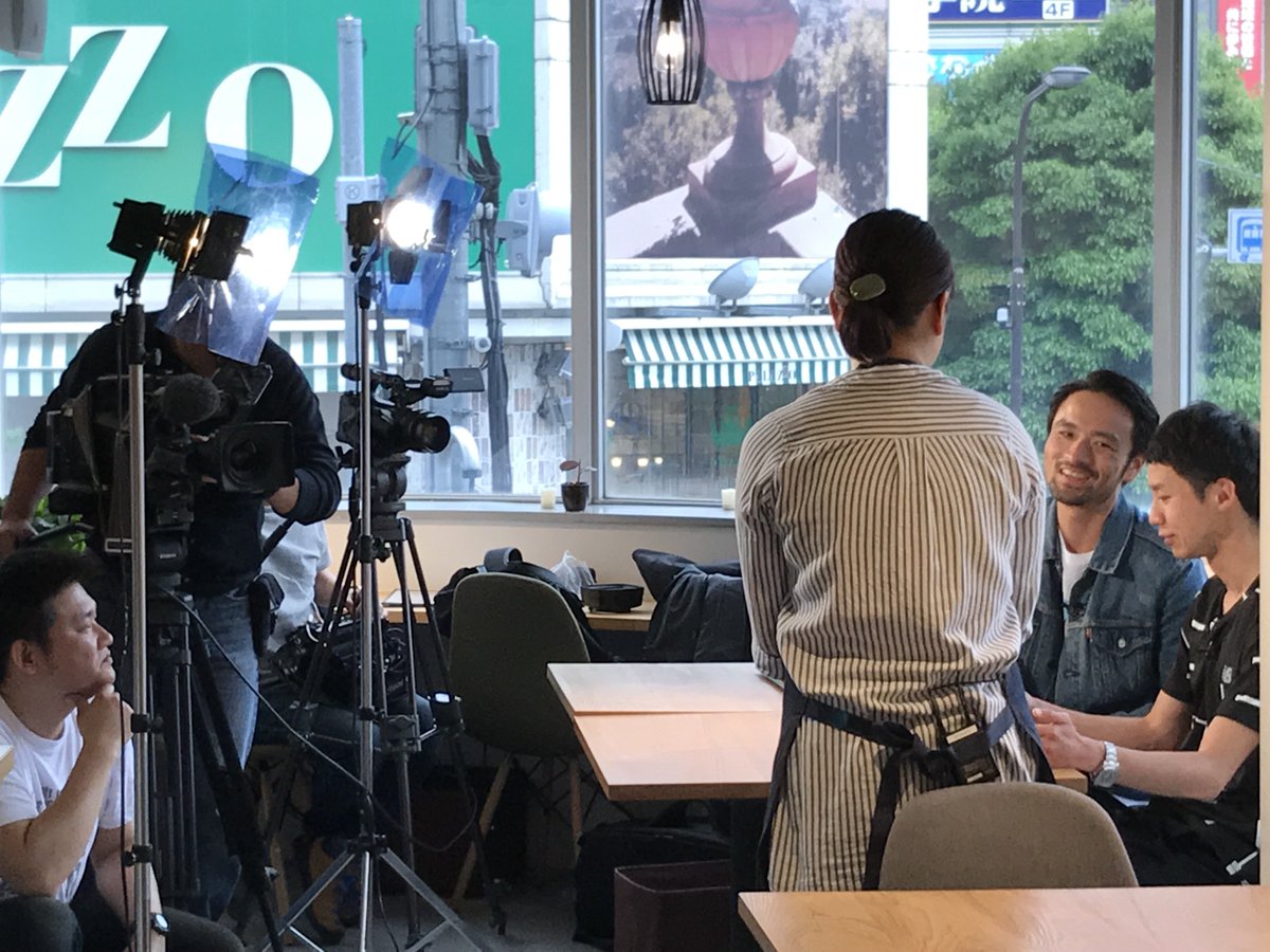 organic_Lamno's tweet photo. 江戸川ケーブルテレビ&げんきーずが取材に来てくれましたー!!5/21(月)の18時~放送だそうです♡ぜひ観てくださいねー٩(ˊᗜˋ*)و
#江戸川区 #篠崎 #オーガニック #カフェ #ラムノ #Lamno #ヴィーガン #ヴィーガンカフェ #発酵玄米 #弁当 #江戸川元気パラダイス #江戸パラ #げんきーず https://t.co/gmSJmkHRxn