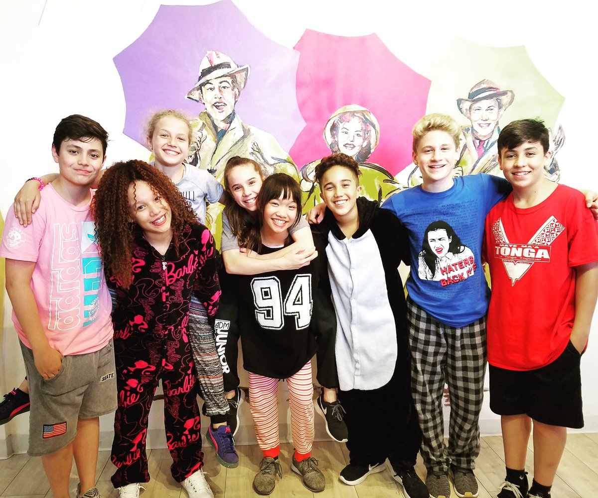 AhnyaORiordan's tweet photo. Working in comfort on #WearYourPajamasToWorkDay ๐๐๐ฝ๐๐ฝ๐
#TourPractice #TourRehearsal #Rehearsal #Bootcamp #NationalWearYourPajamasToWorkDay #PJS #Squad #KIDZBOPLive https://t.co/ngDwHY6q7m