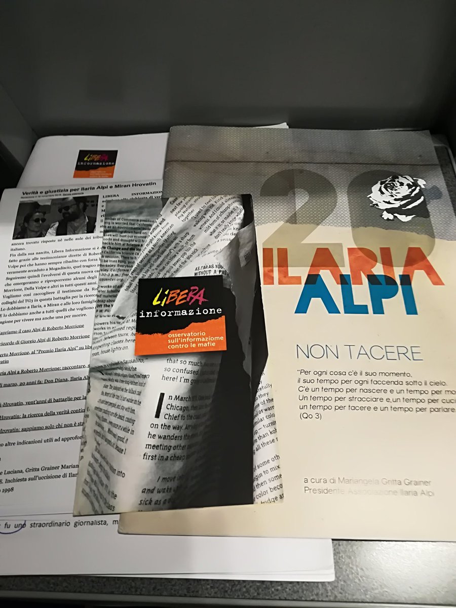 Road to #Roma #17aprile presidio <a href="/FnsiSocial/">FNSI</a> <a href="/USIGRai/">USIGRai</a> e tanti altri #NoiNonArchiviamo #IlariaAlpi e #MiranHrovatin e chiediamo #veritaegiustizia dopo indagini a vuoto, innocenti condannati e depistaggi #Stato. Oggi idealmente con noi anche Roberto #Morrione e Santo #DellaVolpe