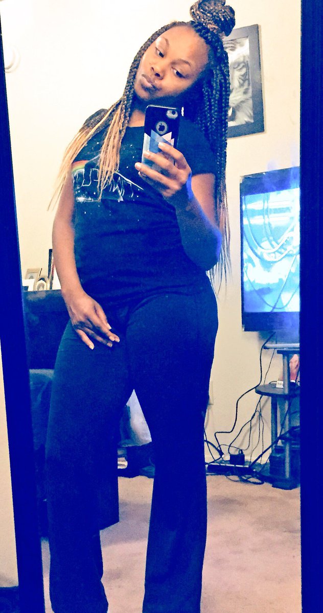 _epitomeoftruth's tweet photo. Iโm a black Woman that worked hard to become an Author . Iโm loving Life and embracing my Epitome of Truth! ๐
๐ฃ Go purchase my book:
https://t.co/gcO3jbYvio
#AuthorChronicles
#BlackAuthors
#AuthorChronicles https://t.co/u4PAd1nNqB