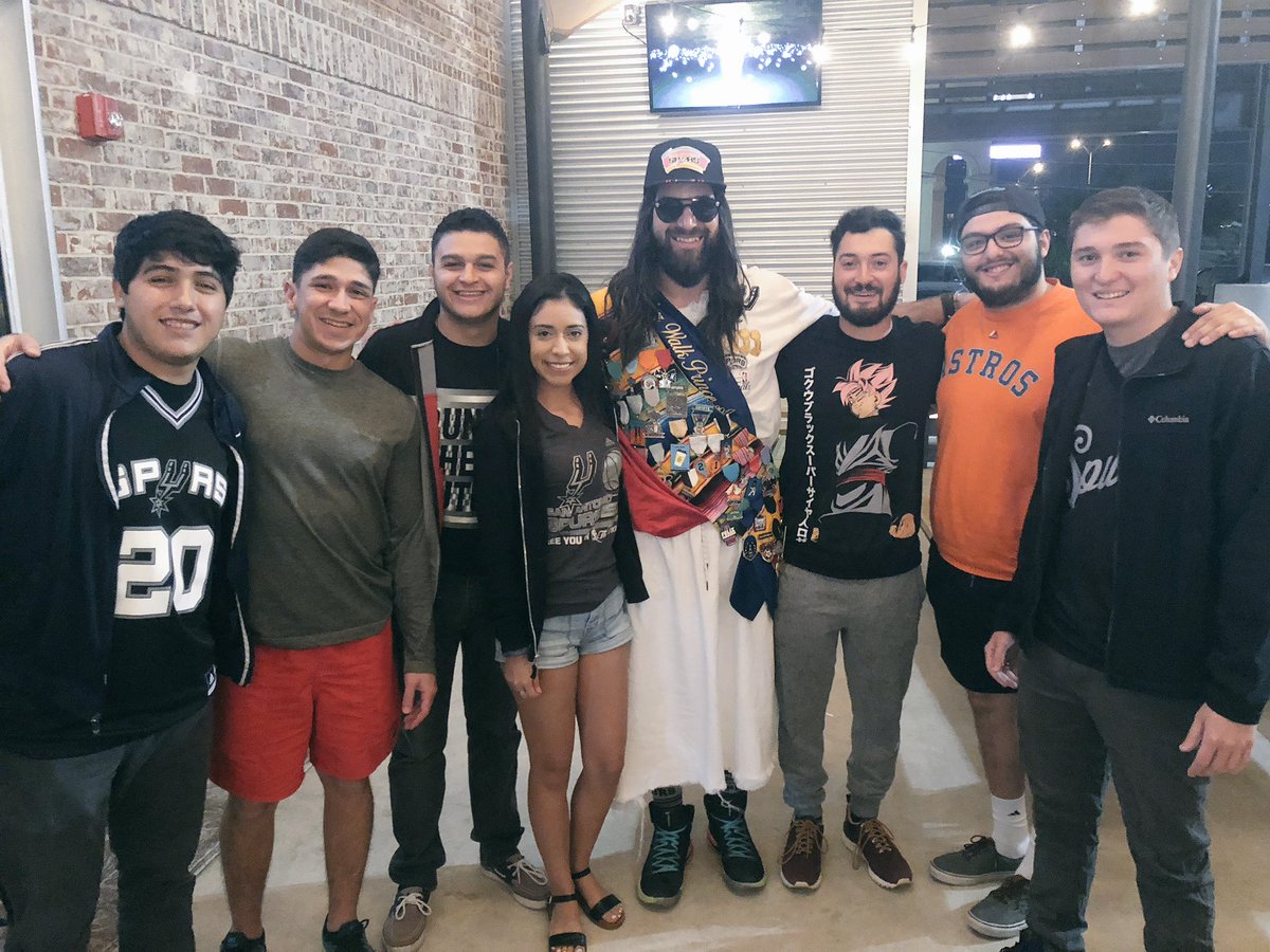 HarmoniGonzales's tweet image. #spursjesus