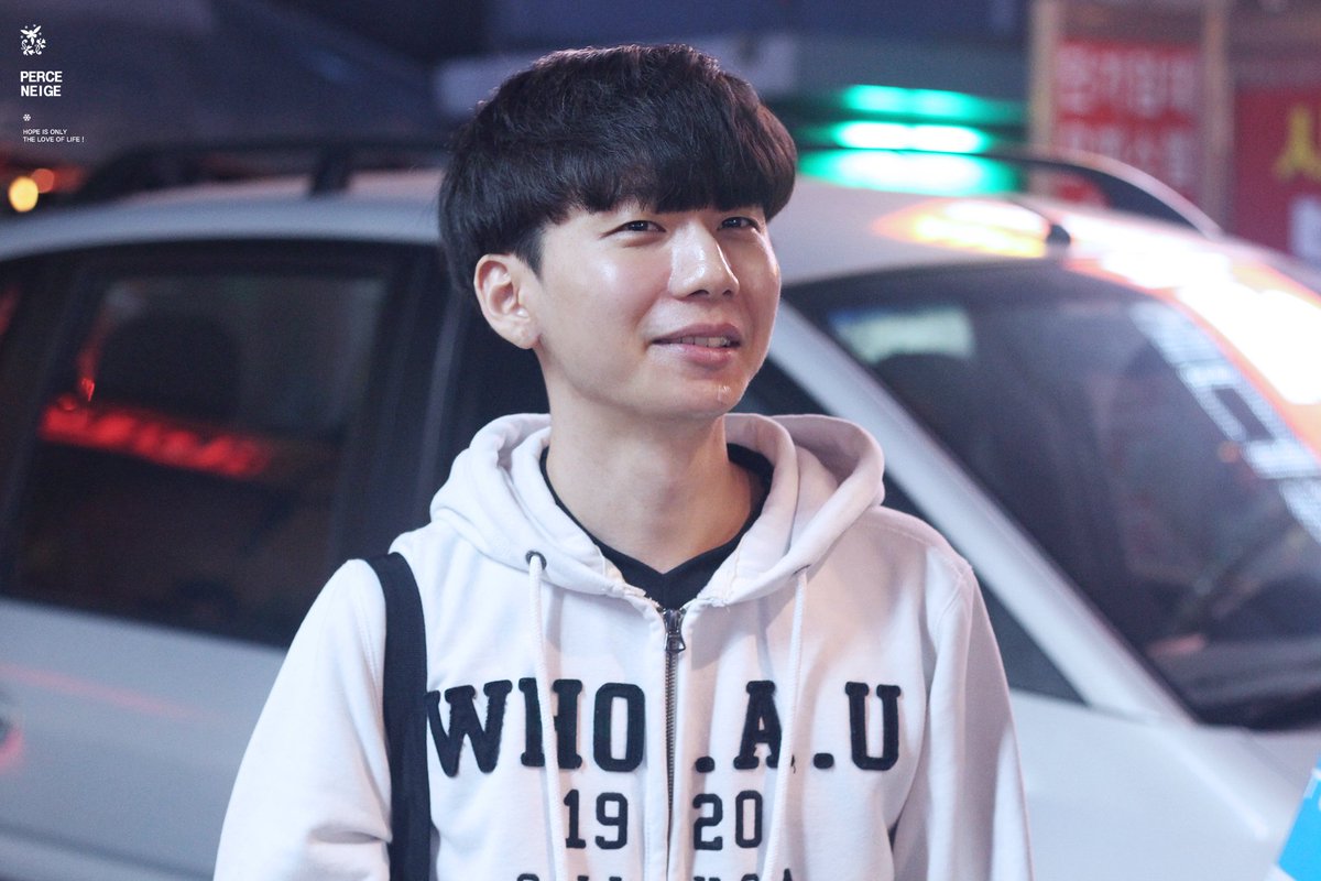 PN_pic's tweet photo. 2018.04.16 APL S1 Ro36 Group A/B
#Cloud9 #suk #sukTV #최원석 https://t.co/Q3EXjmNFqK