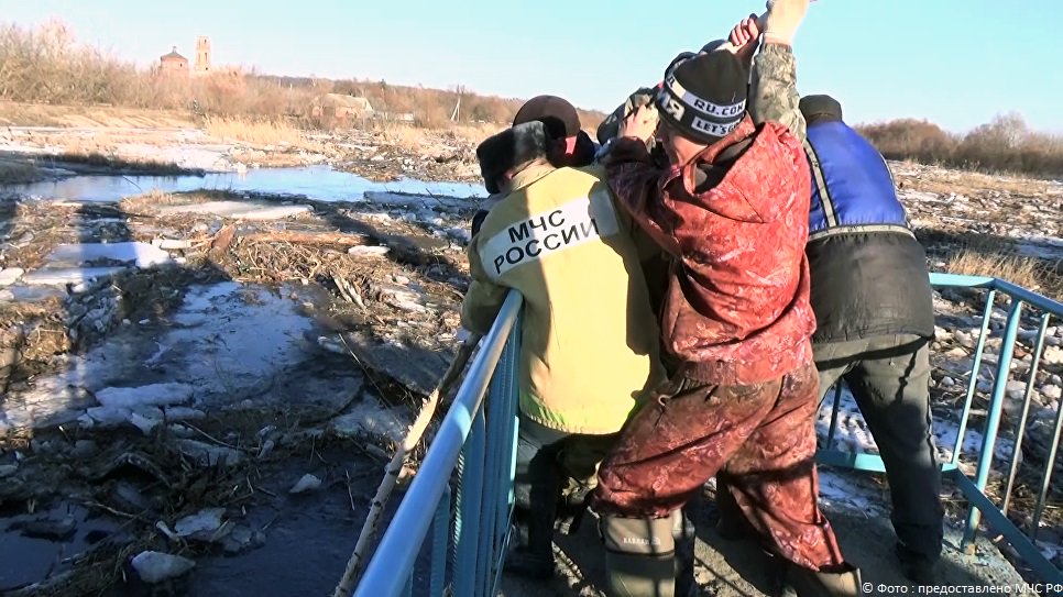 Как бороться с паводками. Река Сердоба. Паводковая обстановка в Серпухове. Сердобск половодье. Паводок Сердобск.