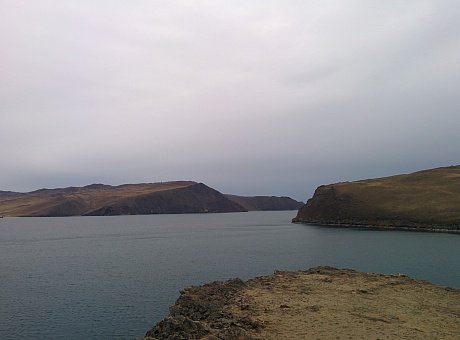 Выкачать из Байкала даже 1 куб. км - безопасно для экосистемы озера. А вот вывезти 1 трлн литров по Транссибу не получится, нужен трубопровод. Все это рассчитал иркутский ученый Шерстянкин в 1996 году. Но ни одного водопровода от Байкала не построено.

kislorod.life/analitics/likb…